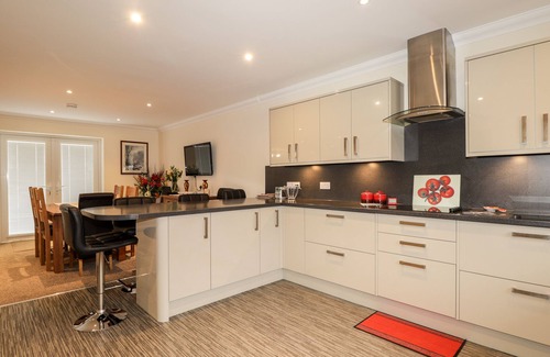 Eyre Cottage | RIVERSIDE COTTAGE, luxury holiday cottage, with open fire in Portree