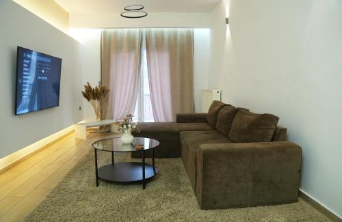 Florina Apartment | Riverside