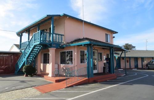 Westside Santa Cruz Hotel | Riverside Inn & Suites Santa Cruz