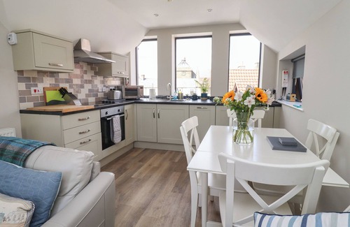 Alnmouth Cottage | RIVERSIDE LODGE, family friendly, country holiday cottage in Alnmouth
