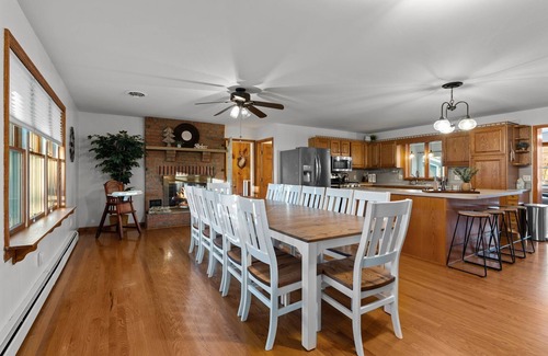 Mattawana House | Riverside Retreat | Fishing | Hot Tub - Sleeps 20+