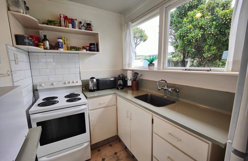 Riverton House | Riverton Beach Bliss Retreat