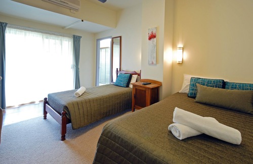 Nambucca Heads Bed & Breakfast | Riverview Boutique Motel