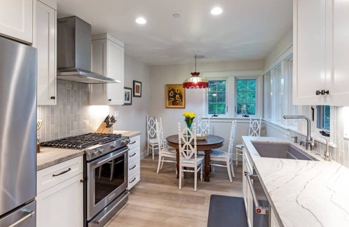 Capitola House | Riverview Retreat Duplex-Captiola LOWER UNIT A