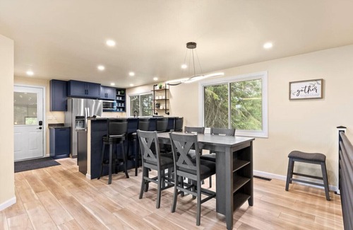 Sheboygan Falls House | Riverwoods Retreat | Game Room, Hot Tub & Sauna