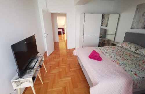 City Center Apartment | Riviera Apartments