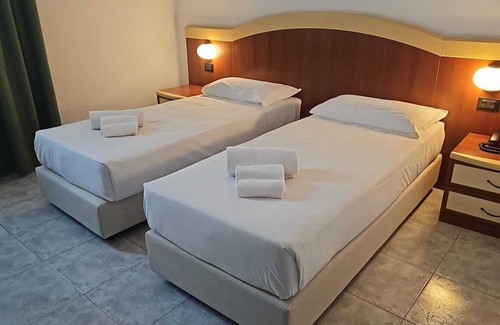 Rivoli Hotel | Rivoli Hotel