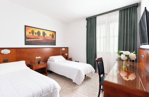 Rivoli Hotel | Rivoli Hotel