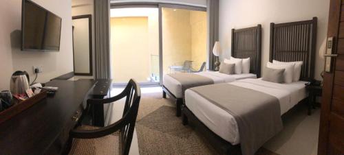 Kandy Hotel | Rivora Heights