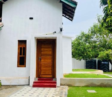 Pottuvil Villa | Riya Villa Arugambay