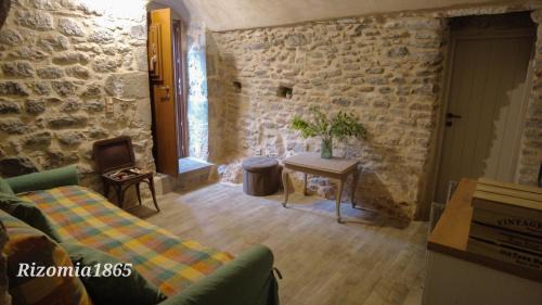 Omales House | Rizomia 1865