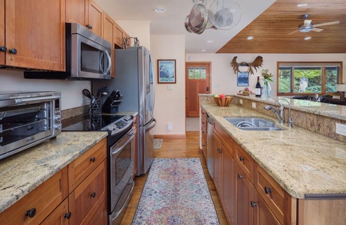 Moose Wilson Road House | RMR: Moose Tracks Home in Wilson, WY
