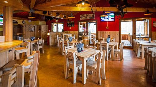 Alt-Marl Hotel | Roadcamp - American Motel & Sportsbar