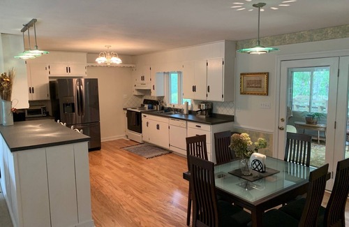 Salem House | Roanoke Outdoor Destination