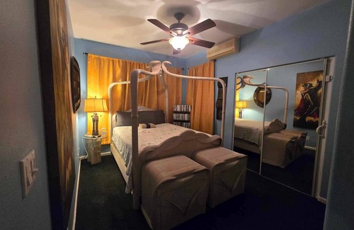 Wailuku Hostel | Robbins Estate