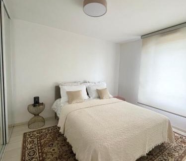 Robertsau Apartment | Robertsau, jardin en ville