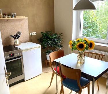 Detmold Apartment | Robins Nest - Charmanter Altbau, zentral & ruhig, inkl Parkplatz
