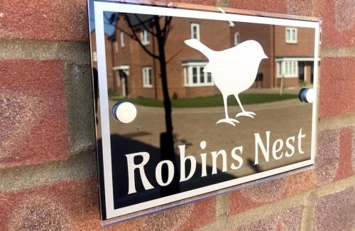 Great Houghton House | Robins Nest Luxury Bungalow