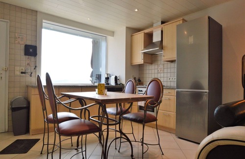 Rochehaut House | Rochehaut Hideaway with Tub