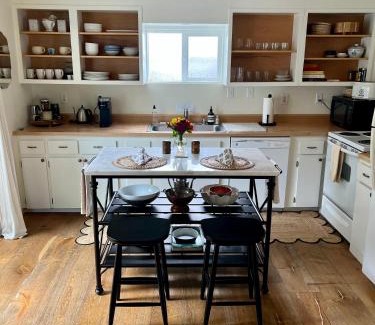 Westhaven-Moonstone House | Rock Rose Cottage