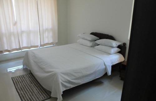 Oragadam Bed & Breakfast | Rockfort stay inn