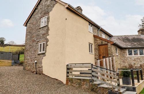Newcastle-on-Clun House | Rockhill Farmhouse