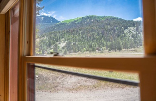 Lake City Apartment | Rockin' K - Newly Remodeled Along the Lake Fork of the Gunnison River