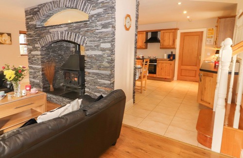 MacGillycuddy's Reeks Cottage | ROCKLANDS HOUSE, pet friendly in Beaufort, County Kerry