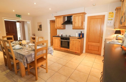 MacGillycuddy's Reeks Cottage | ROCKLANDS HOUSE, pet friendly in Beaufort, County Kerry