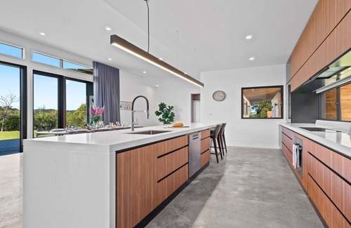 Exeter House | Rockleigh Retreat – rural charm and contemporary living in a stunning getaway