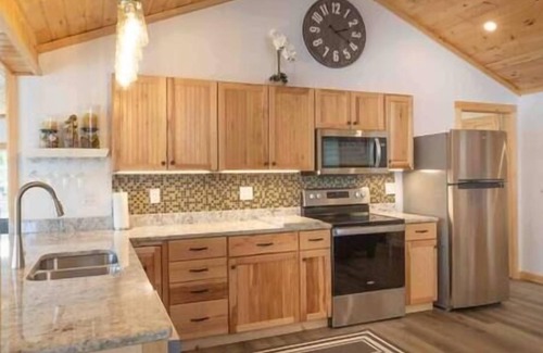 Hamilton House | Rocky Point #1, Lake Moraine Home #1 Near Colgate University