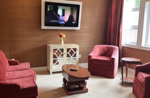 New Milford Hotel | Rocky River Inn