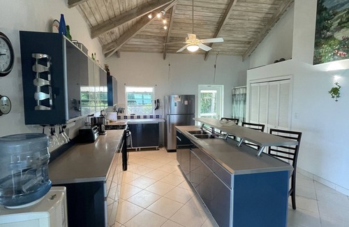 North Caicos Villa | Rocky Top Water Front Villa