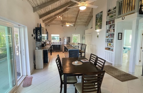 North Caicos Villa | Rocky Top Water Front Villa