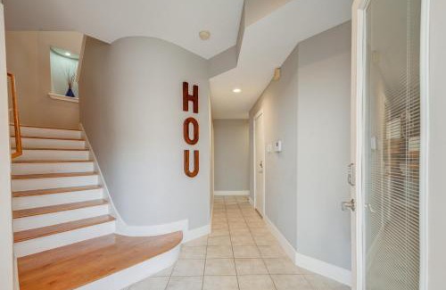 Willow Meadows/Willowbend Area House | Rodeo Special 1 Min to NRG 3BR Fast Wifi