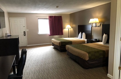 Groton Hotel | Rodeway Inn