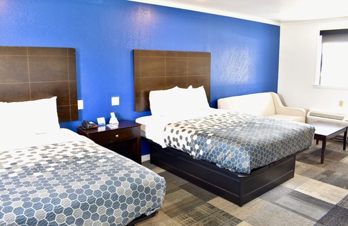 Swainsboro Hotel | Rodeway Inn