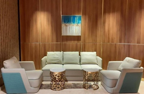 Oran Hotel | RODINA