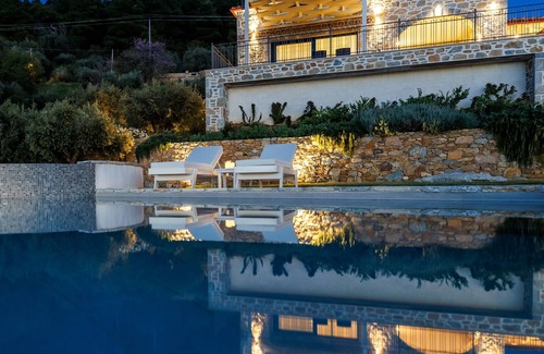 Glossa Villa | Rodon Luxury Villas "Aura"