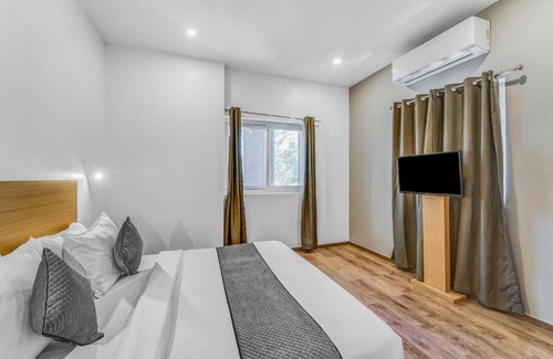 Ashok Nagar Hotel | Rohaan Inn - UPAR Hotels Ashok Nagar