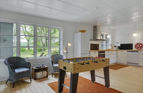 Lyngsbæk Strand House | "Rohan" - 500m from the sea by Interhome