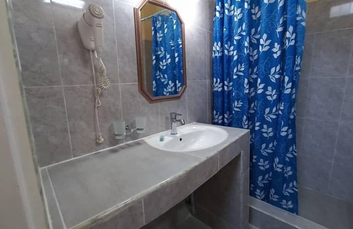 Centro Havana House | Roly Colonial House
