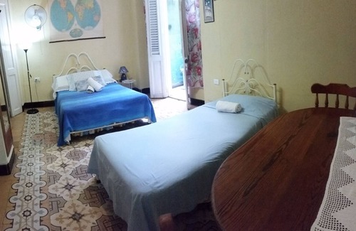 Centro Havana House | Roly Colonial House