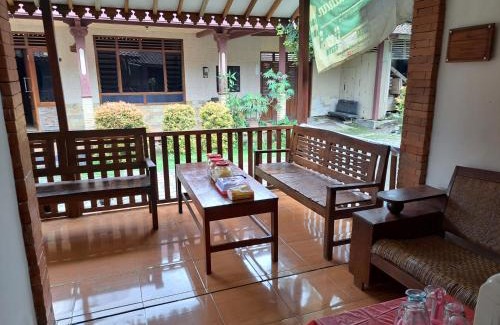 Borobudur House | Romadhoni Homestay