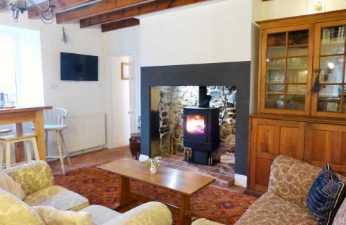 Hallington House | Roman Cottage - - Hadrian's Wall dark sky outpost.