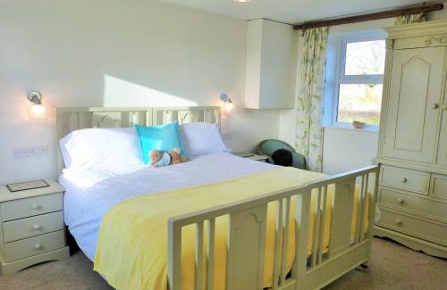 Hallington House | Roman Cottage - - Hadrian's Wall dark sky outpost.