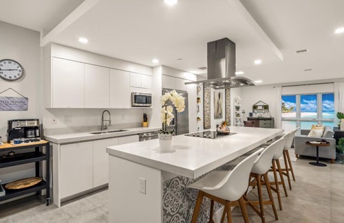 The Roads Apartment | Romantic 3BD House/Rooftop,BBQ, Hot Tube
