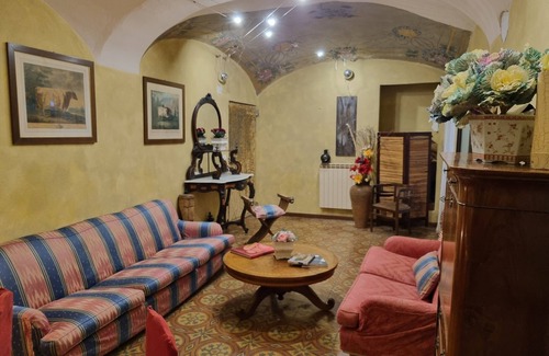 Pieve di Teco Apartment | Romantic and cozy old mansion, suitable for families, dogs welcome.