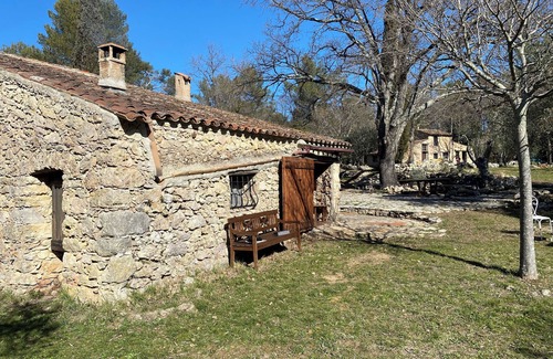 Bagnols-en-Foret Villa | Romantic and historical Domain With Pool On The French Riviera for 15 people.