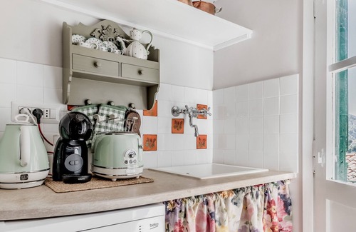 Subiaco Apartment | Romantic apartment in Subiaco